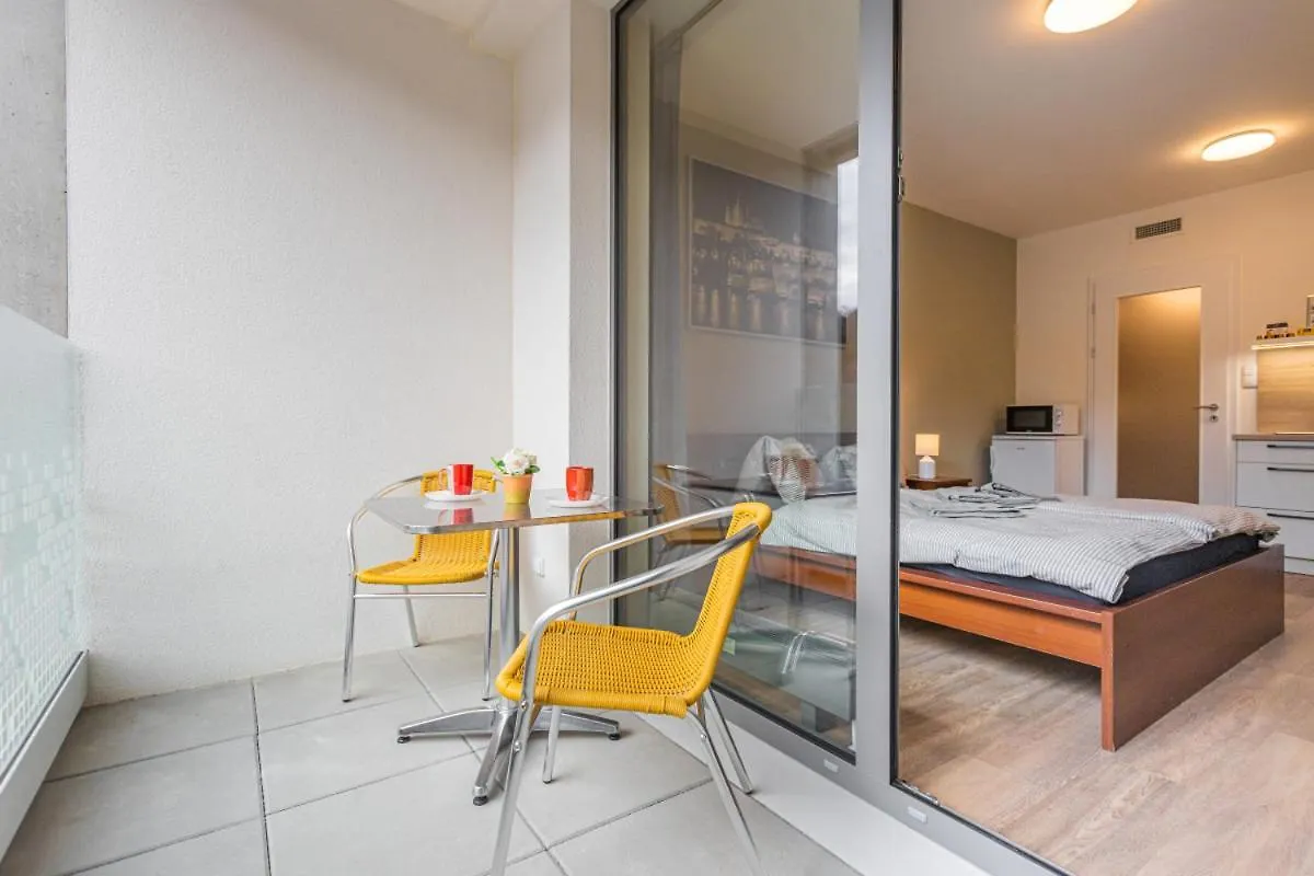 Daire On-Site Free Parking, 12 To Min Centre, Supermarket Prag Çek Cumhuriyeti